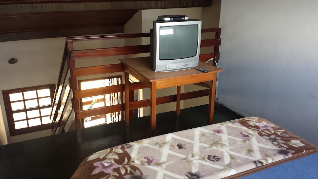 Pousada Chico Taquara São Tomé das Letras Quarto foto