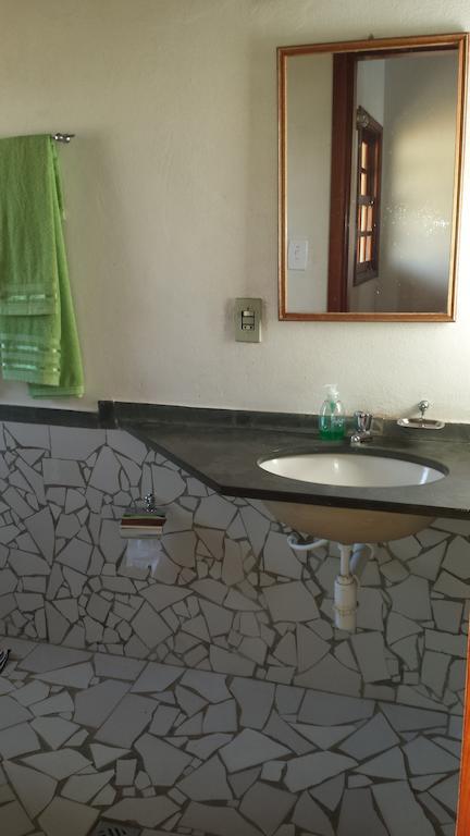 Pousada Chico Taquara São Tomé das Letras Quarto foto